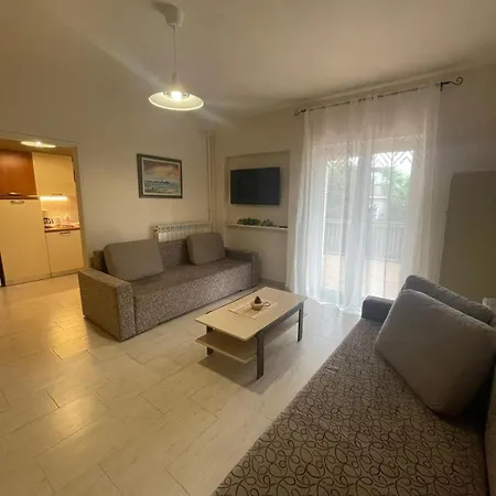 Kalebja Apartment For 6 People For Happy *